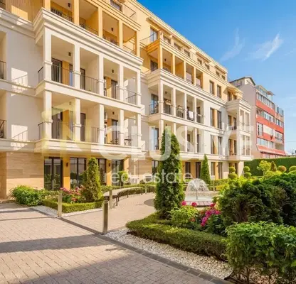 Снимка 3 — Двустаен апартамент с паркомясто в Бриз, Варна