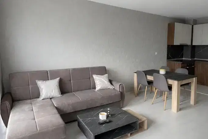3-bedroom apartment in Varna, Briz