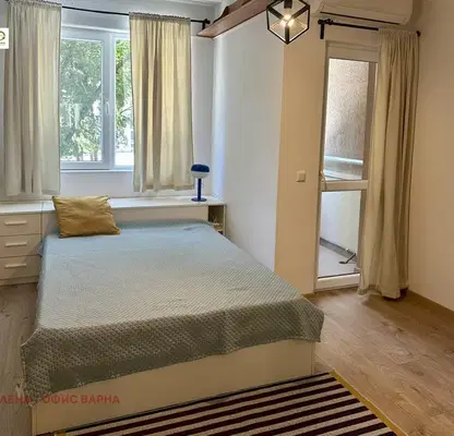 Photo 4 — Two-room apartment near Central Post Office in Varna with terrace