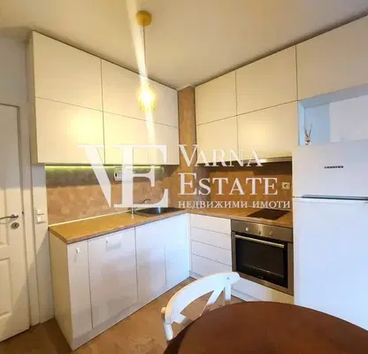 Photo 3 — Two-room apartment in Central Post Office, Varna with terrace
