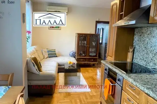 3-bedroom apartment in Varna, Centralna Poshta