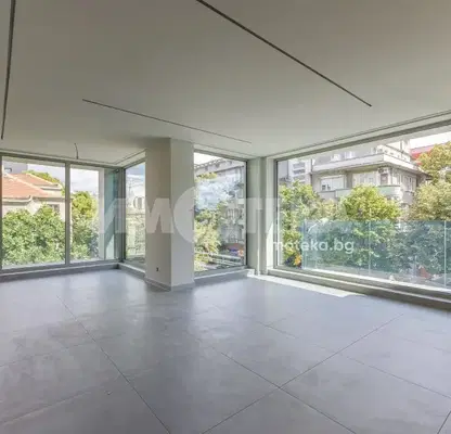 Photo 2 — 2-bedroom apartment in Varna, Centyr