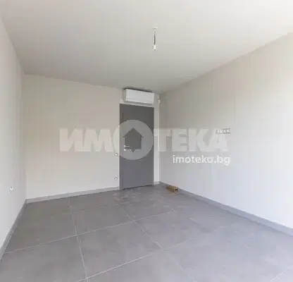 Photo 3 — 2-bedroom apartment in Varna, Centyr