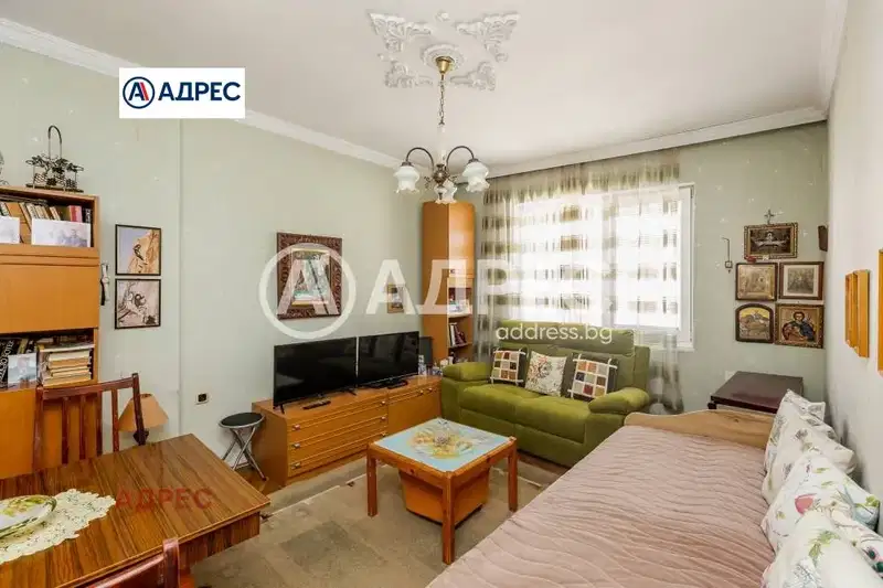 3-bedroom apartment in Varna, Centyr