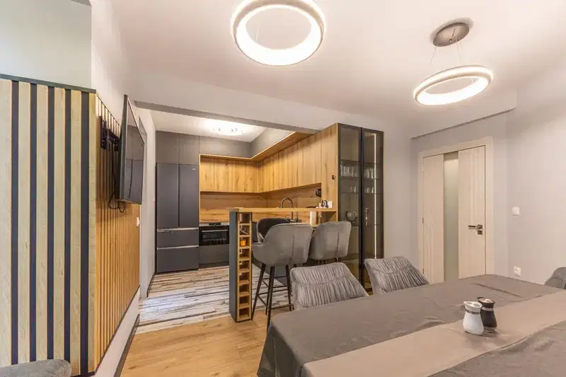 3-bedroom apartment in Varna, Centyr