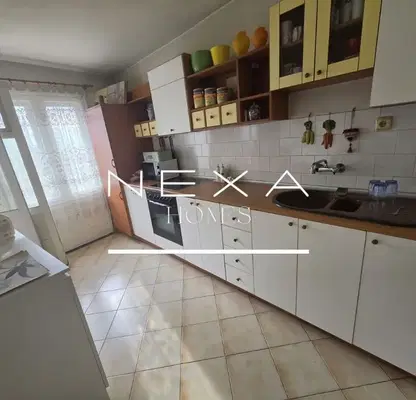 Photo 3 — Three-room apartment with two terraces in the centre of Varna
