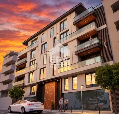 Photo 2 — Three-room apartment with two terraces in Center, Varna