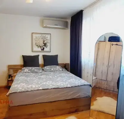 Photo 3 — 4-bedroom apartment in Varna, Centyr