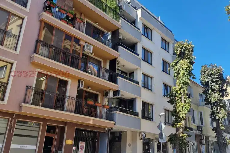 Two-room apartment in the Center of Varna with luxury furnishings