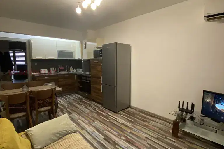 2-bedroom apartment in Varna, Centyr