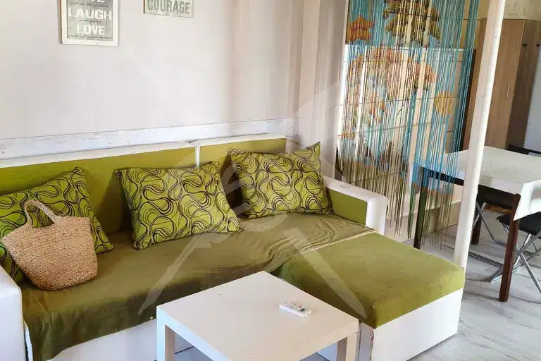 Двустаен апартамент в Център, Варна с обновен интериор