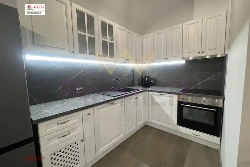 Three-room apartment in Greek Quarter, Varna with parking space