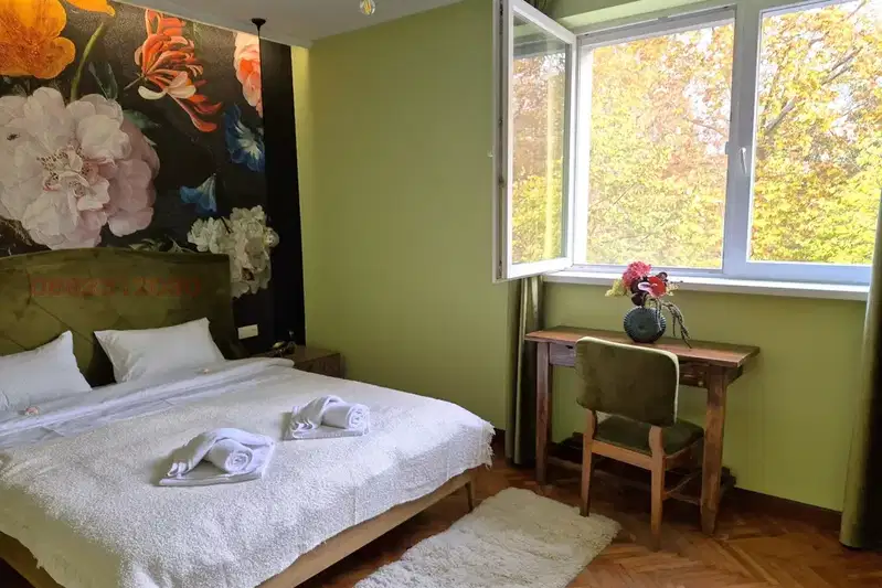 3-bedroom apartment in Varna, Centyr
