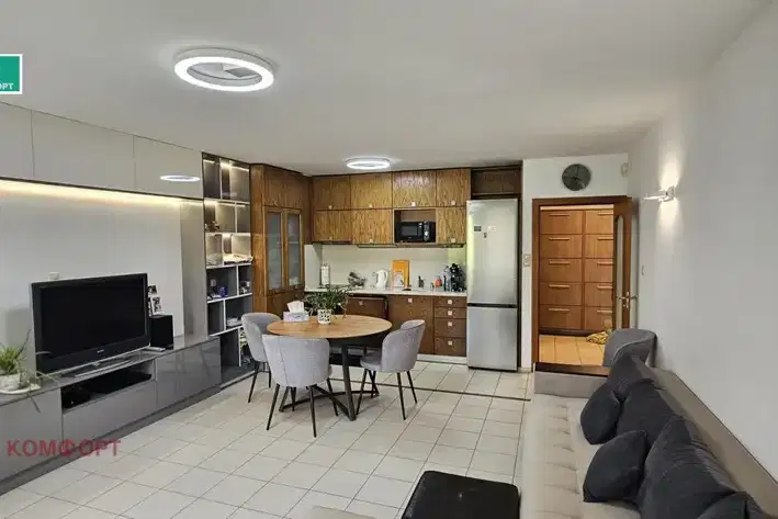 3-bedroom apartment in Varna, Centyr