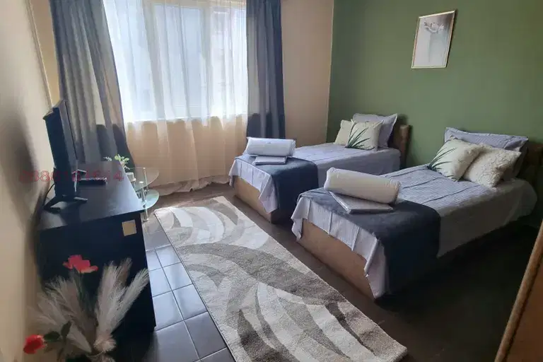 3-bedroom apartment in Varna, Centyr