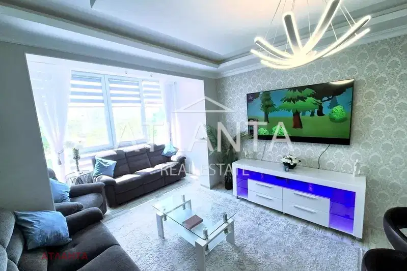 Three-room apartment in Chaika, Varna with renovation and furnishings