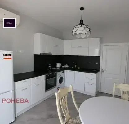 Снимка 2 — Двустаен апартамент с тераса в Чайка, Варна