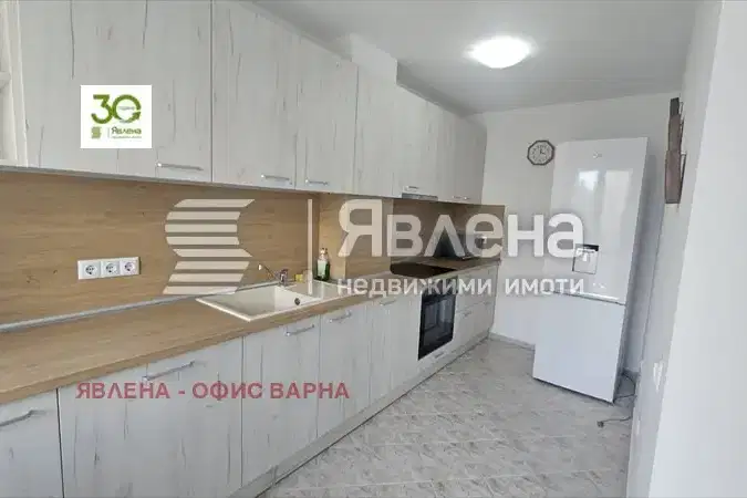 Three-room apartment with two terraces in Chayka district, Varna