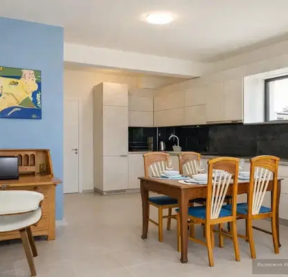 Снимка 2 — Тристаен апартамент в Чайка, Варна с асансьор