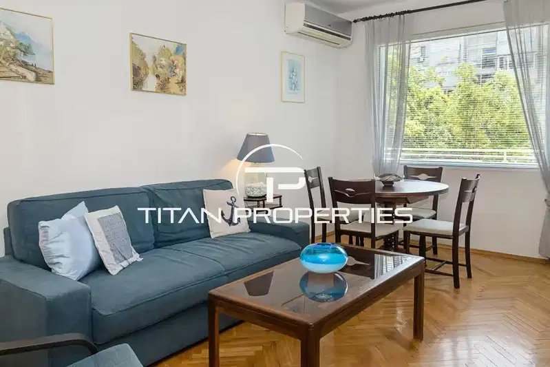 Three-room apartment with terrace in Chayka district, Varna