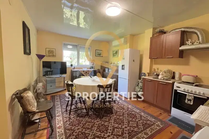 3-bedroom apartment in Varna, Chataldja
