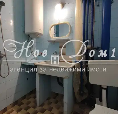 Снимка 5 — Двустаен апартамент с тераса в Цветен квартал, Варна