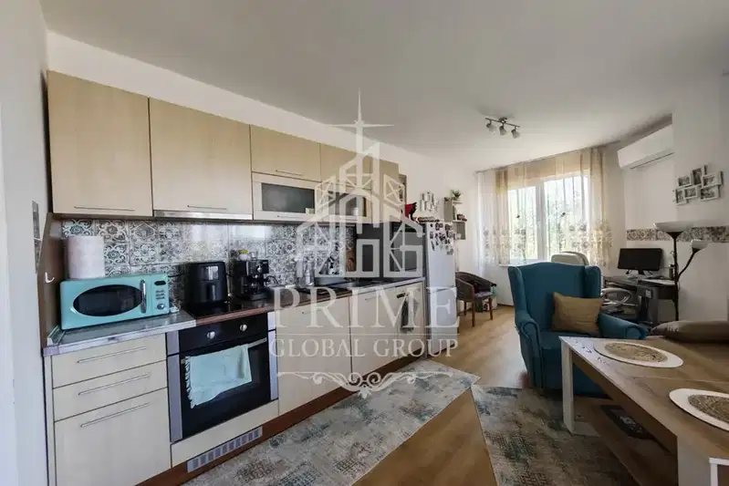 Two-room apartment in Galata with pool and landscaped areas