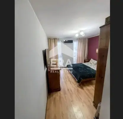 Photo 5 — Three-room apartment with two terraces in Grand Mall, Varna