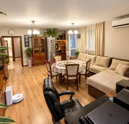 Photo 2 — Spacious 3-room apartment with two terraces in Grand Mall, Varna