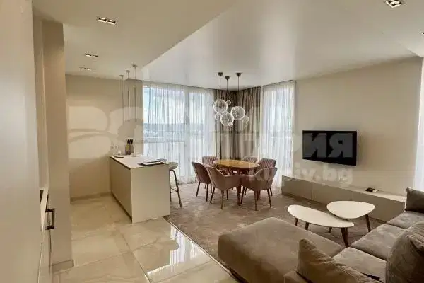 Two-room apartment in Grand Mall, Varna with elevator and parking