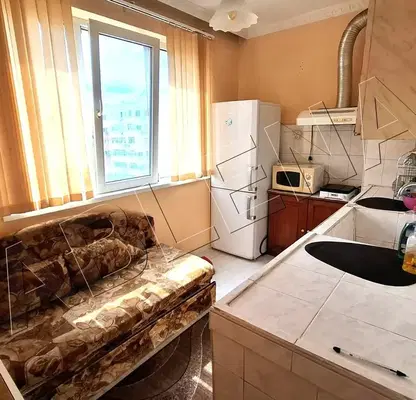 Снимка 4 — 3-стаен апартамент в град Варна до Гранд Мол с асансьор