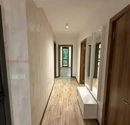 Photo 5 — Three-room apartment with elevator in Gretska Mahala, Varna