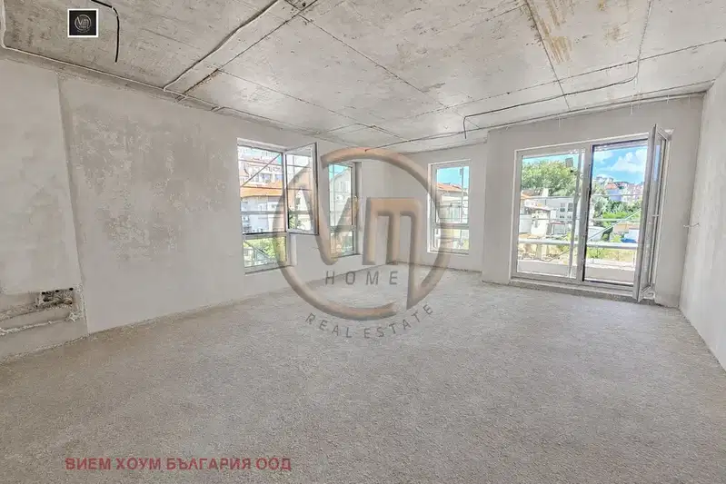Three-room apartment with terrace in HEI, Varna