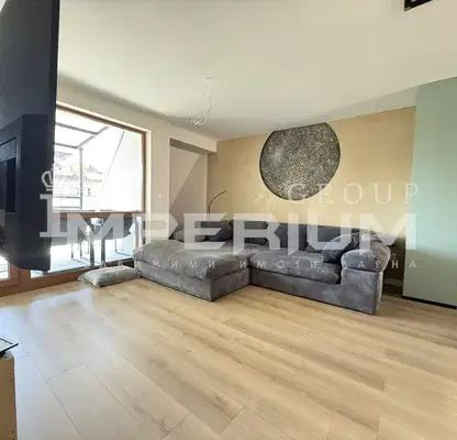 Photo 5 — Three-room apartment in HEI, Varna with functional layout