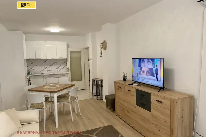 2-bedroom apartment in Varna, Hei