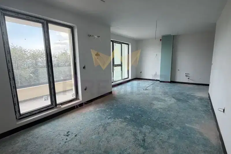 Spacious 3-room apartment with a panorama in Izgrev, Varna