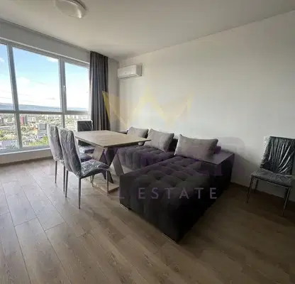 Photo 2 — Three-room apartment with sea view in Izgrev, Varna