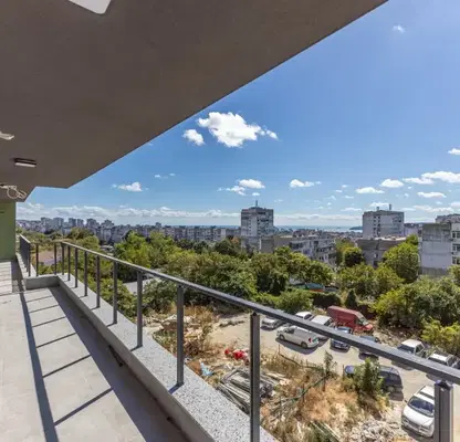Photo 4 — 3-bedroom apartment in Varna, Izgrev