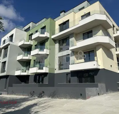 Photo 2 — 3-bedroom apartment in Varna, Izgrev