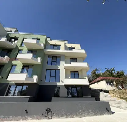 Photo 4 — Three-room apartment with panoramic view in Izgrev, Varna