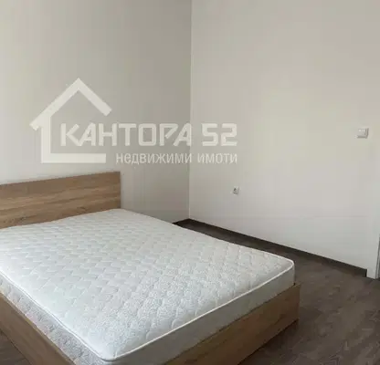 Снимка 2 — Двустаен апартамент в ЖП Гара, Варна с тераса