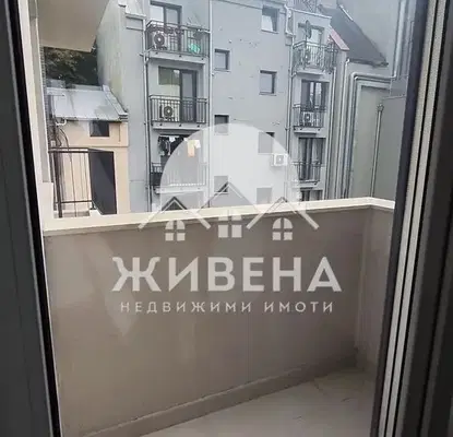 Снимка 5 — Двустаен апартамент с балкон в ЖП Гара, Варна