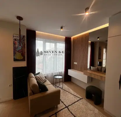 Photo 3 — Two-room apartment near the railway station in Varna with terrace