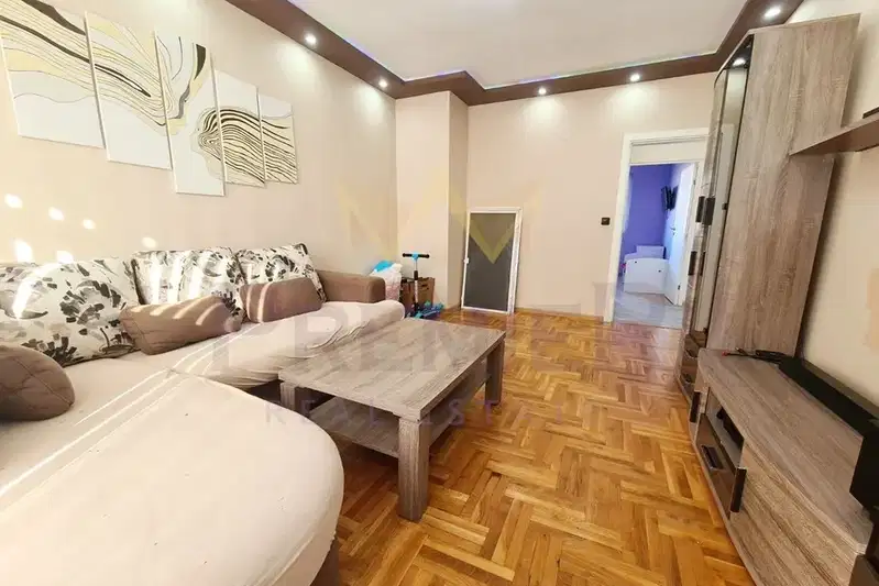 3-room apartment in Kaisieva gradina with two terraces