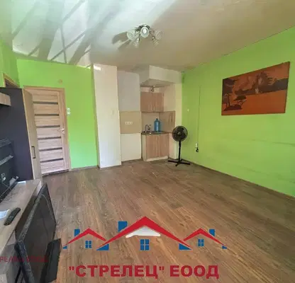 Photo 2 — Three-room apartment on the ground floor in Kaisieva Gradina, Varna