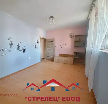 Photo 3 — Three-room apartment on the ground floor in Kaisieva Gradina, Varna