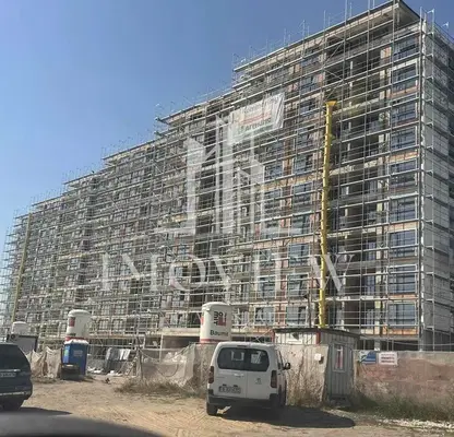 Снимка 2 — Тристаен апартамент с панорамна гледка в Кайсиева градина, Варна