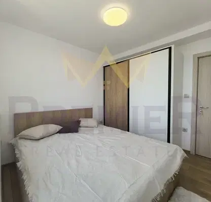 Photo 4 — Three-room apartment with terrace in Kolhozen pazar, Varna