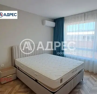 Photo 4 — 3-bedroom apartment in Varna, Kolhozen Pazar