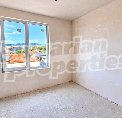 Photo 3 — 3-bedroom apartment in Varna, Kolhozen Pazar